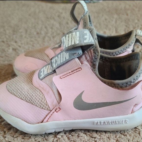 Nike Flexrunner 9c - Picture 2 of 5